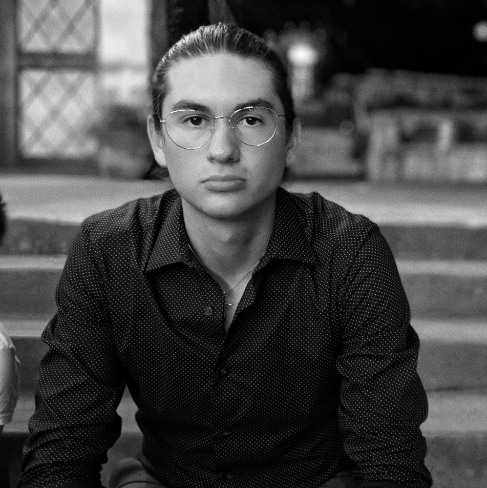Meet your Posher, Tommy
